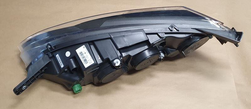 Reflektor Prawy Oryginał PSA Boxer III (po 2014)
