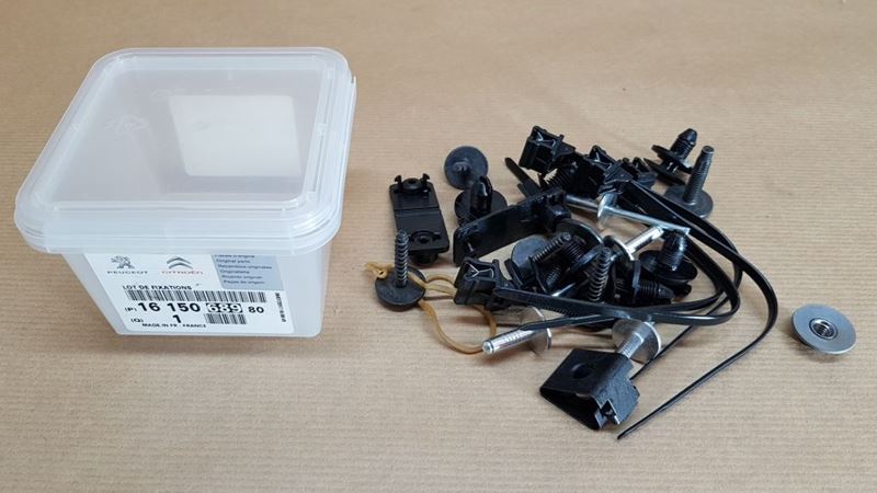 Zestaw Mocowań Zderzaka Tył Oryginał PSA 508