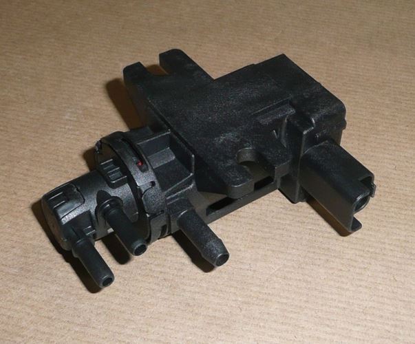 Elektrozawór turbo Citroen C5 Peugeot 308 1.6 Hdi