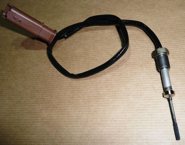 Czujnik temperatury spalin Citroen C5 C6 Peugeot 307 2.0 HDI