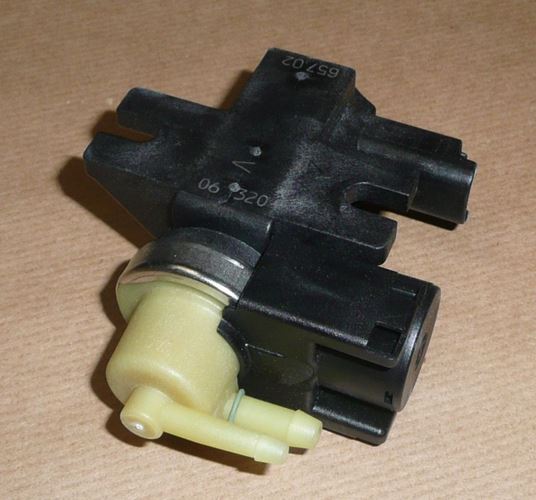 Elektrozawór turbo Citroen C5 II III 2.0 Hdi