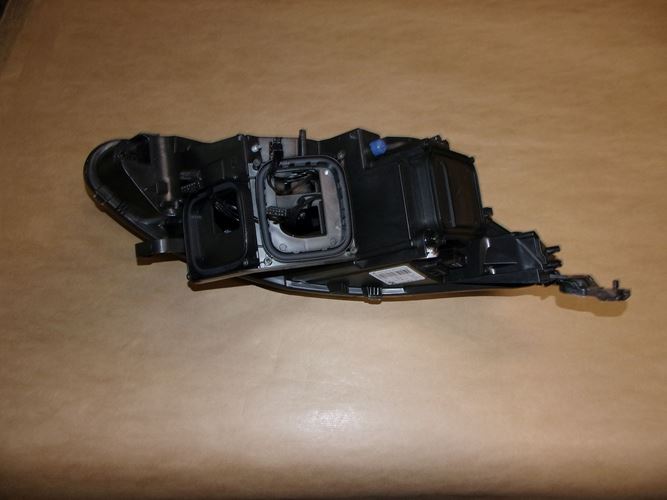 Reflektor Led Peugeot 308 II lewy