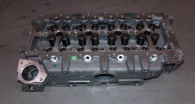 Głowica Peugeot 2008 208 3008 1.5 HDi