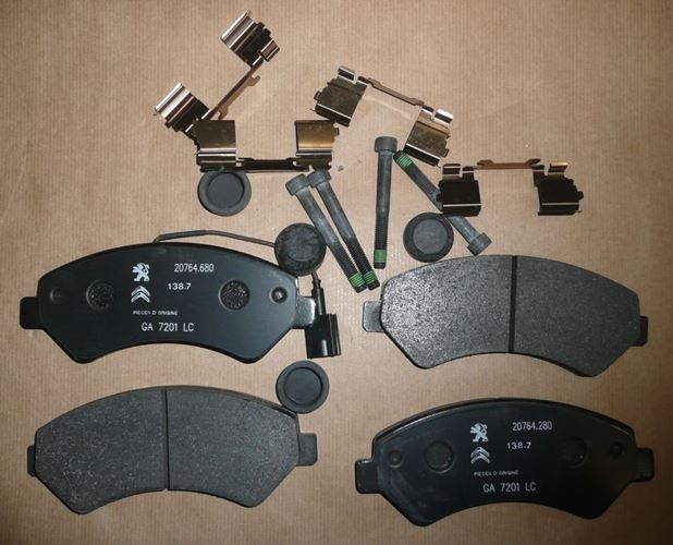 KLOCKI HAMULCA CITROEN JUMPER,P BOXER 05> 300MM