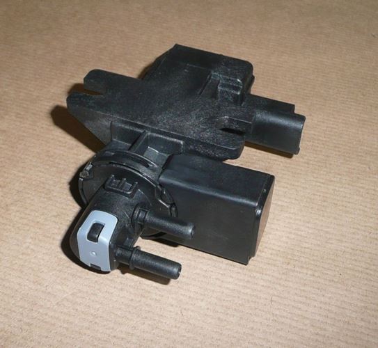 Elektrozawór EGR Citroen C2 C3 Peugeot 206 307 1.4 Hdi