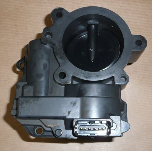 Przepustnica Citroen C4 Peugeot 207 1.6 THP