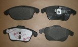 Klocki hamulcowe Citroen C4 Peugeot 207 208 307 przód 03>