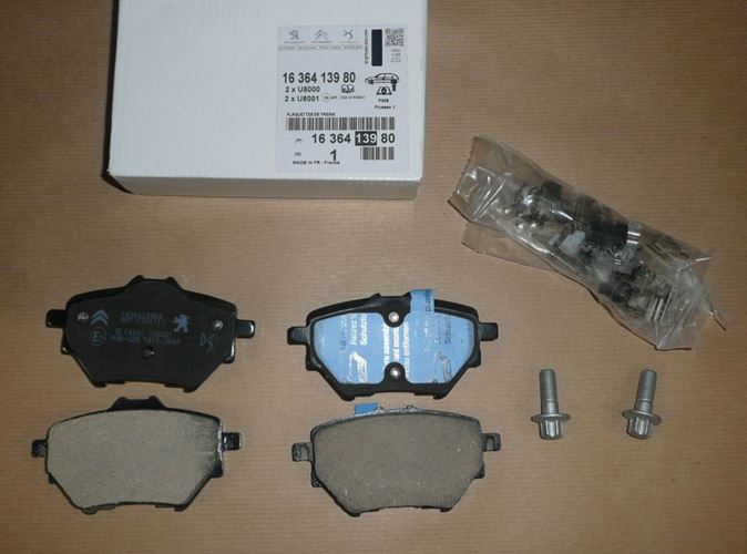 Klocki hamulcowe Citroen C4 Picasso II tył