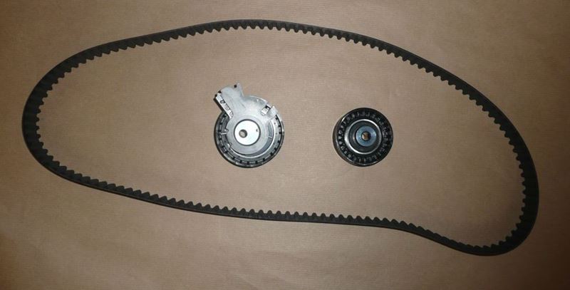 Rozrząd kompletny Citroen C2 C3 C4 Berlingo 207 1.6 16V