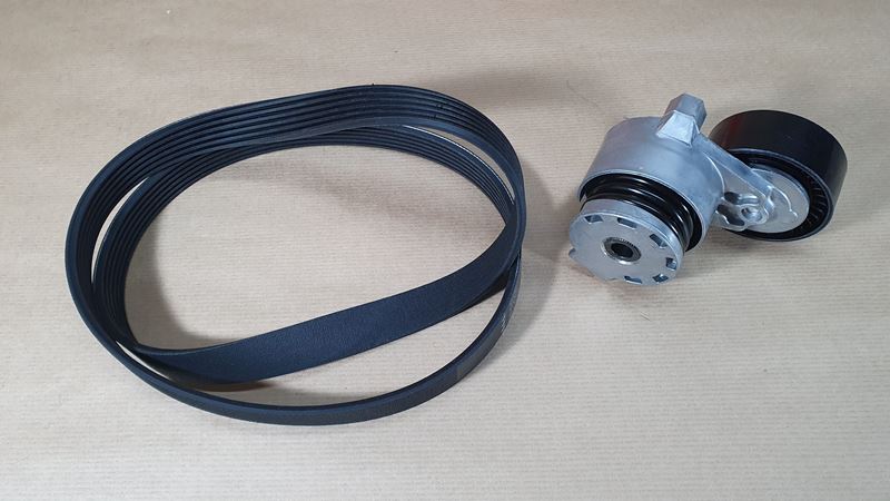 Pasek Klinowy Zestaw Clio III 1.5