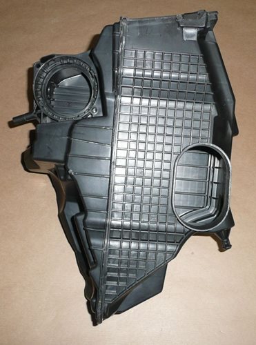 Obudowa filtra powietrza Renault Clio IV 1.5 Dci 13>