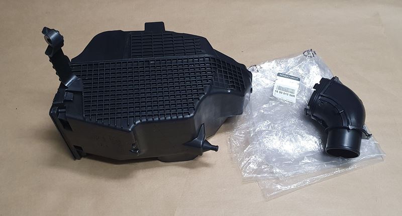 Obudowa filtra powietrza Renault Clio IV 1.5 Dci 13>