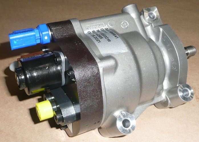 Pompa wtryskowa Renault Clio III 1.5 Dci