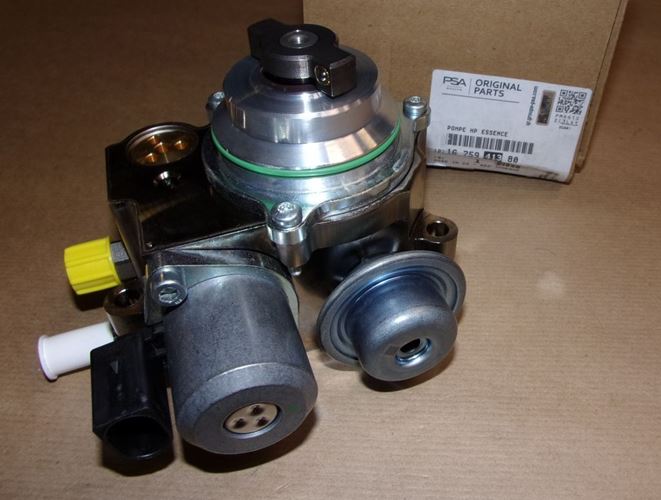 Pompa wtryskowa paliwa Citroen DS4 Peugeot 208 1.6 Thp