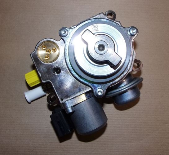 Pompa wtryskowa paliwa Citroen DS4 Peugeot 208 1.6 Thp