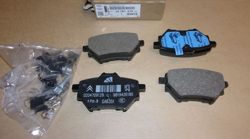 Klocki hamulcowe Citroen C4 Picasso Peugeot 308 3008 tył