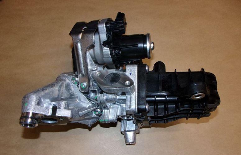 Zawór EGR Citroen C4 C5 C8 Peugeot 307 508 2.0 HDi