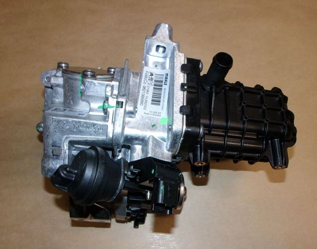 Zawór EGR Citroen C4 C5 C8 Peugeot 307 508 2.0 HDi