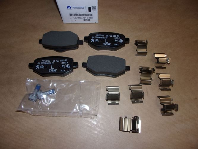 Klocki hamulcowe Peugeot 208 2008 tył