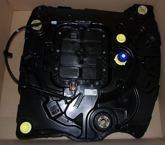 Zbiornik AdBlue Citroen C3 II Peugeot 2008 208 301