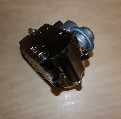 Pompa wtryskowa paliwa Citroen DS4 Peugeot 208 1.6 Thp