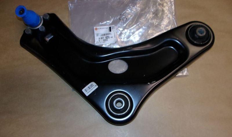Wahacz Peugeot 208 207 Citroen C3 III prawy