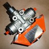 Regulator Sztywności Zawieszenia Tył (Blok Hydrauliczny) Oryginał PSA 1684448780 (OE 5277.N7) - Citroën C5 III (X7) / C6