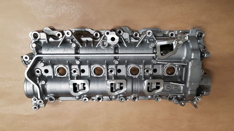 Zestaw naprawczy pokrywy głowicy Peugeot Citroen 1.5 Hdi