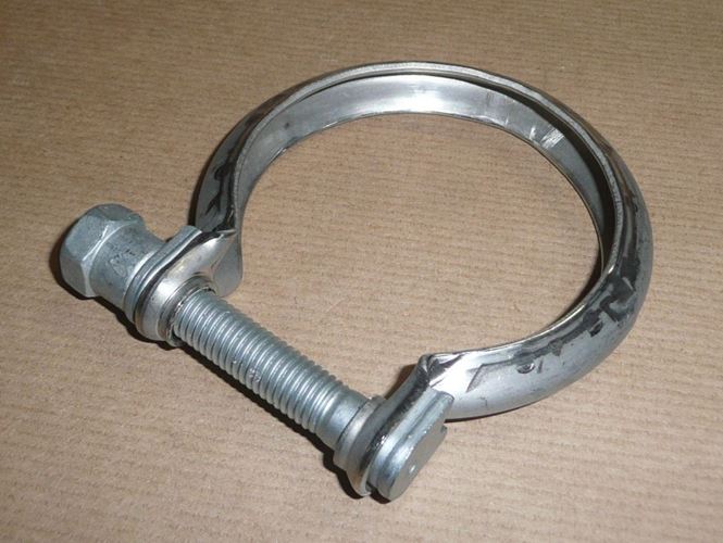 Obejma przewodu kolektora wydechowego Citroen C5 Peugeot 206