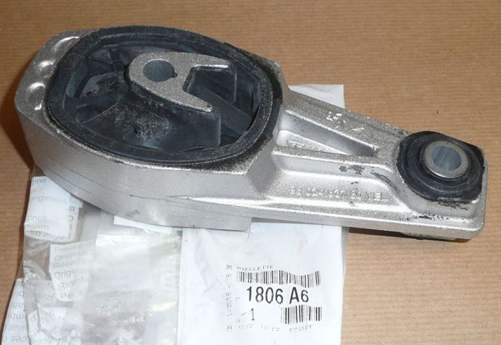 Poduszka silnika Citroen C3 C4 Peugeot 207 1.6 Hdi tył