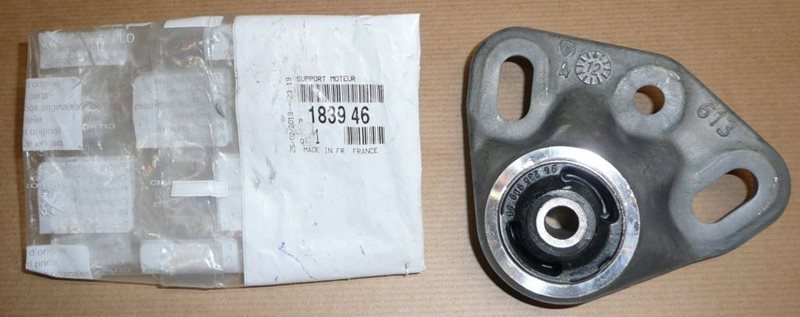 Poduszka silnika Citroen Xantia Peugeot 406 2.0 Turbo