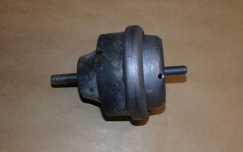Poduszka silnika Peugeot 306 Zx hydrauliczna