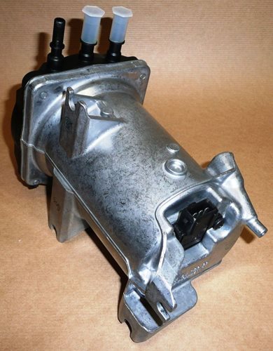 Obudowa filtra paliwa Citroen C5 C6 2.7 Hdi