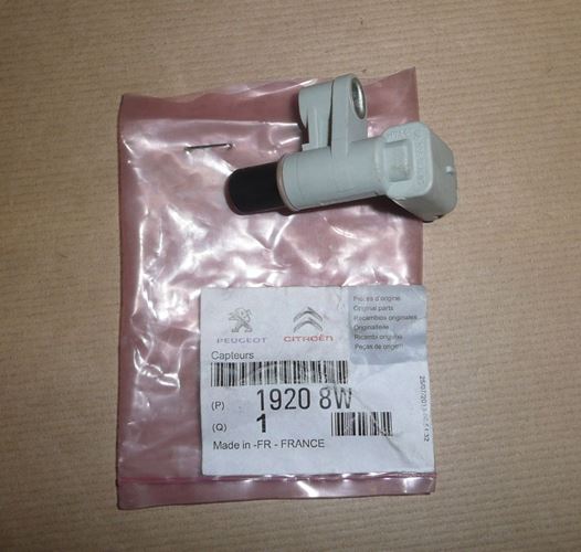 Czujnik położenia wałka rozrządu Citroen C4 C5 Peugeot 206 307