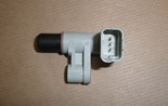 Czujnik położenia wałka rozrządu Citroen C4 C5 Peugeot 206 307
