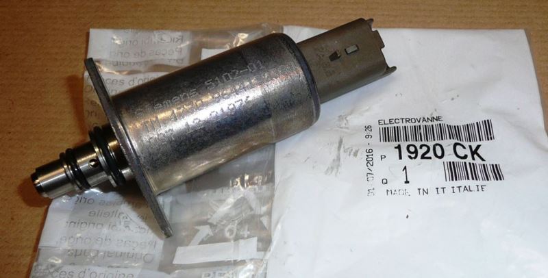 Elektrozawór ciśnienia wtrysku Citroen C5 Peugeot 406