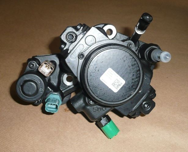 Pompa wtryskowa Peugeot 3008 5008 2.0 Hdi
