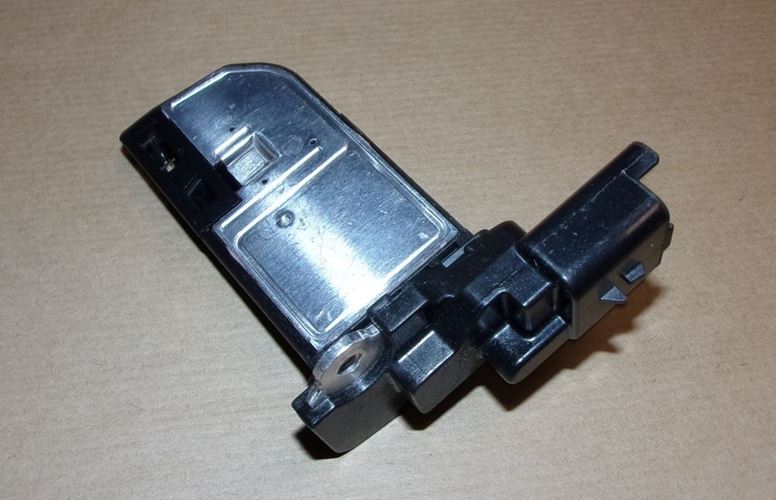 Przepływomierz czujnik masy powietrza Citroen C5 X7 Peugeot 308 2.0 HDi