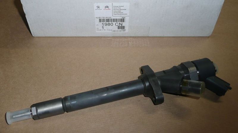 Wtryskiwacz Citroen C8 Peugeot 806 Peugeot 807 2.0 Hdi