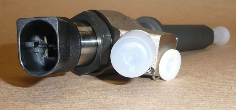 Wtryskiwacz Citroen C5 Citroen Berlingo Peugeot 206 2.0 Hdi