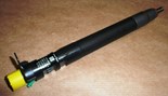 Wtryskiwacz Citroen C4 C5 III C8 2.0 Blue Hdi