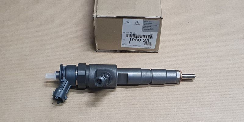 WTRYSKIWACZ C C3,C4,DS3,P 301,308 1.6HDI