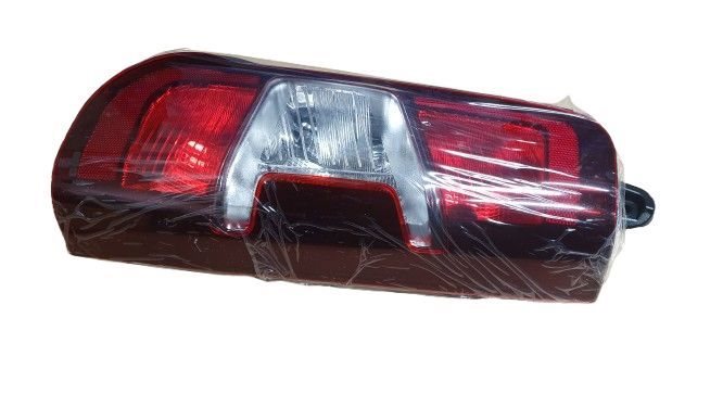 Lampa tylna kompletna prawa Citroën Berlingo III