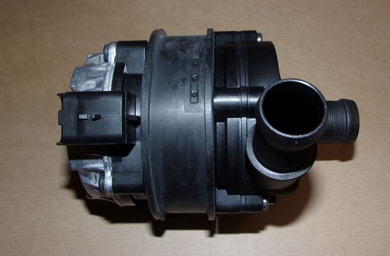 Pompa wody Renault Kangoo III Megane IV 1.5 Dci