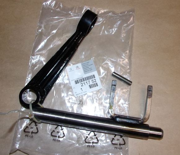 Dźwignia sprzęgła Peugeot 306 1.4 1.6 komplet