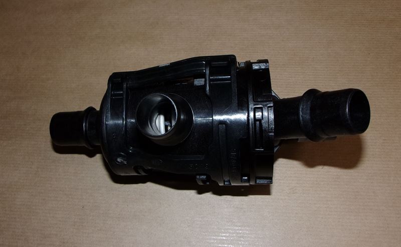 Obudowa termostatu Renault Master III 2.3 Dci