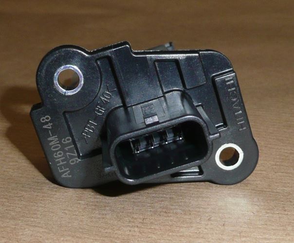 Przepływomierz czujnik masy powietrza Renault Espace V 1.6 TCe
