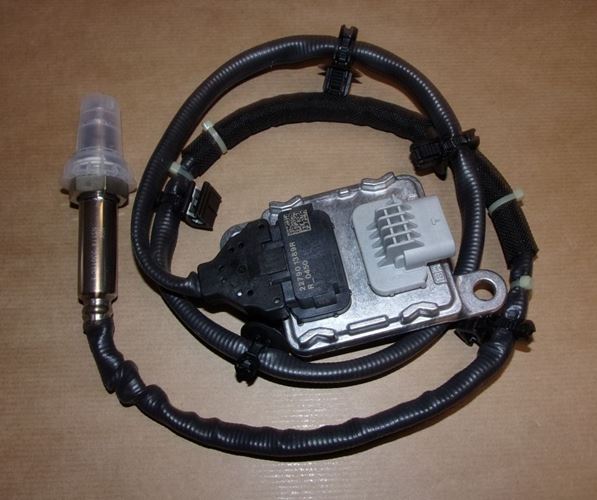 Sonda czujnik tlenku azotu NOx Renault Express Van 1.2 TCe