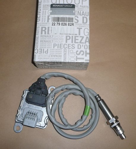 Sonda czujnik tlenku azotu NOx Renault Trafic III 1.6 Dci
