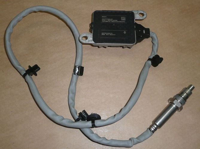 Sonda czujnik tlenku azotu NOx Renault Trafic III 1.6 Dci